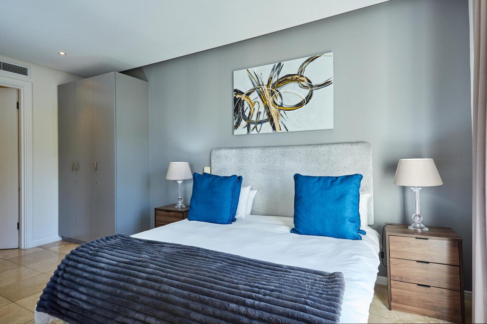 Apartment Spacious Waterfront Fast Wifi Cape Town